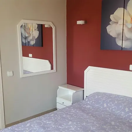 Apartment Yucca Park Interaction *